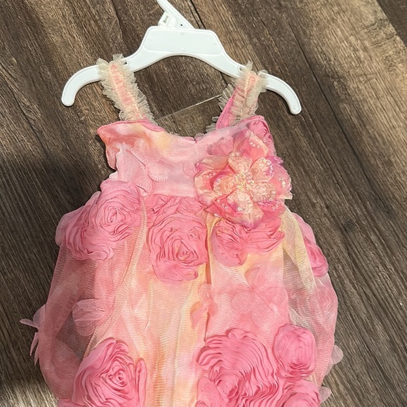 SO PRECIOUS bubble romper - Picture 2 of 3